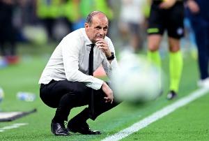 耐人寻味，记者：阿莱格里表示米兰俱乐部需要热爱与拼搏的热忱